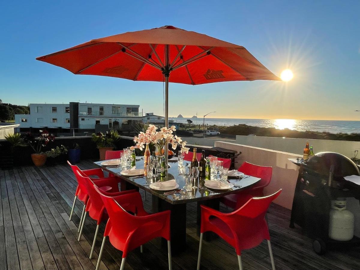 Ocean Front East End Beach House New Plymouth Exteriör bild