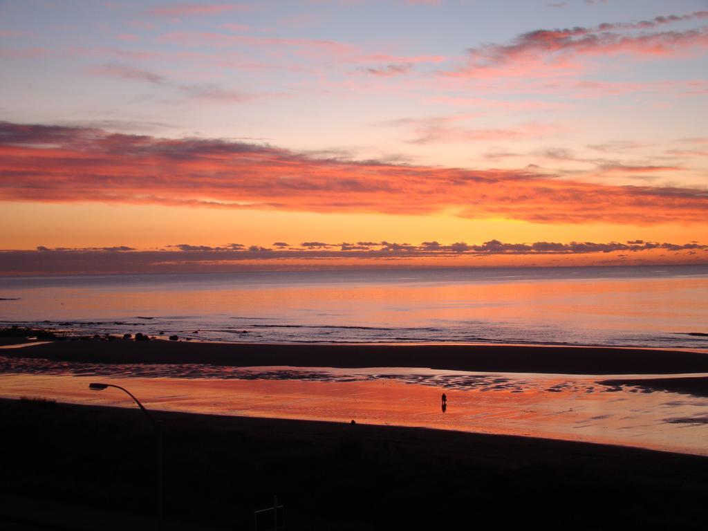 Ocean Front East End Beach House New Plymouth Exteriör bild