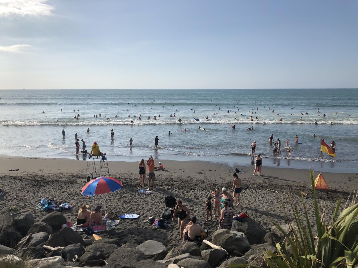 Ocean Front East End Beach House New Plymouth Rum bild